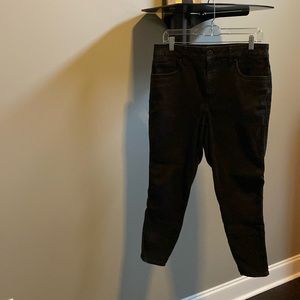 Seven high rise skinny crop black size 14
